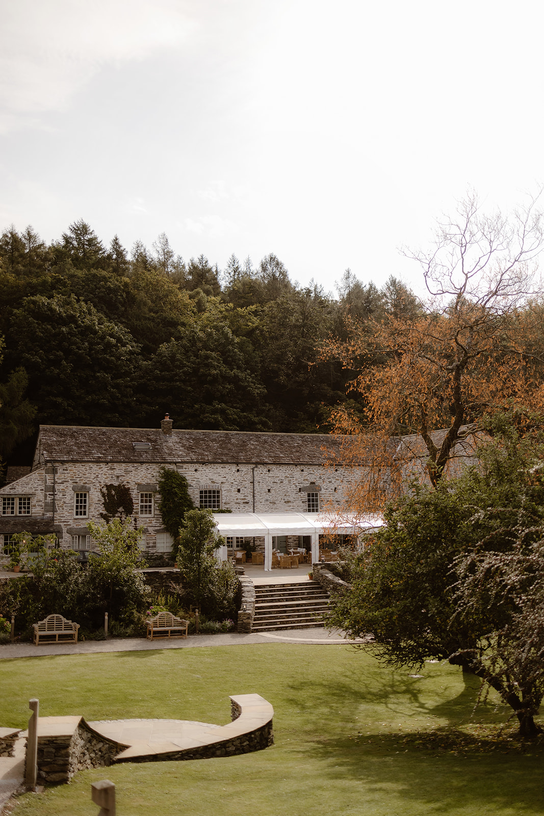 Mr & Mrs Priest - Jono Symonds Photography-7.jpg