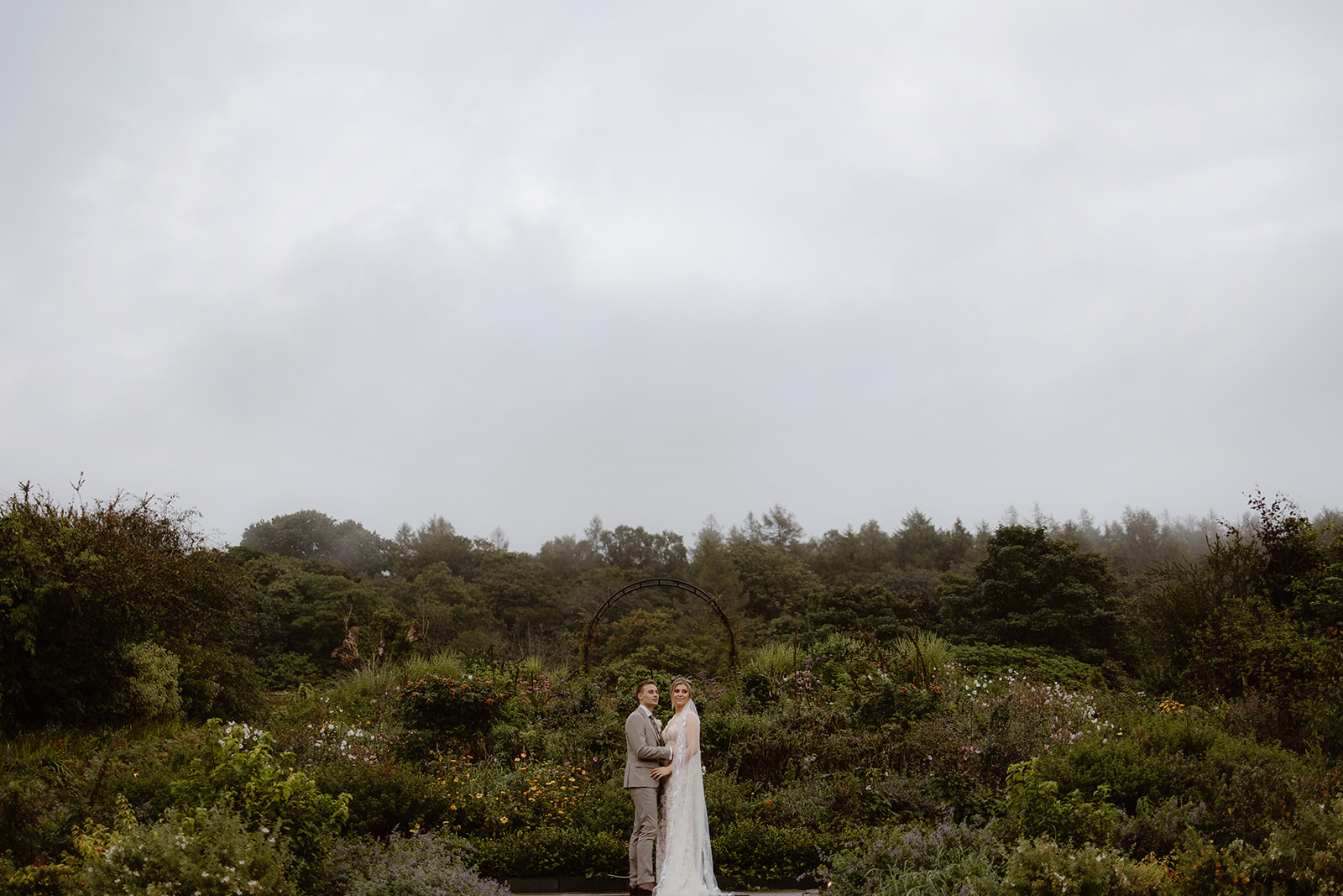 Mr & Mrs Priest - Jono Symonds Photography-787.jpg