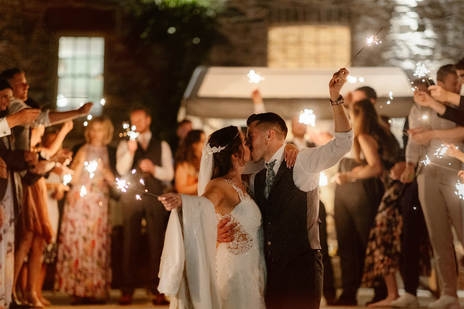 Mr & Mrs McElligott - Jono Symonds Photography-1183.jpg