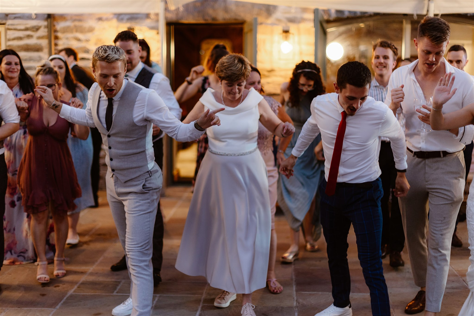 Mr & Mrs McElligott - Jono Symonds Photography-1037.jpg