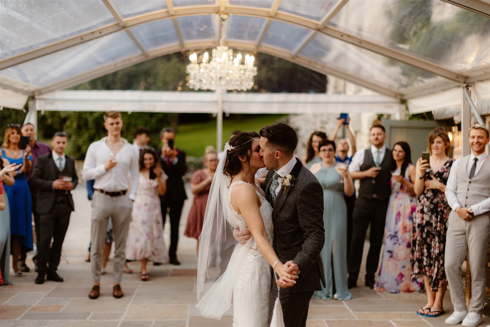 Mr & Mrs McElligott - Jono Symonds Photography-952.jpg