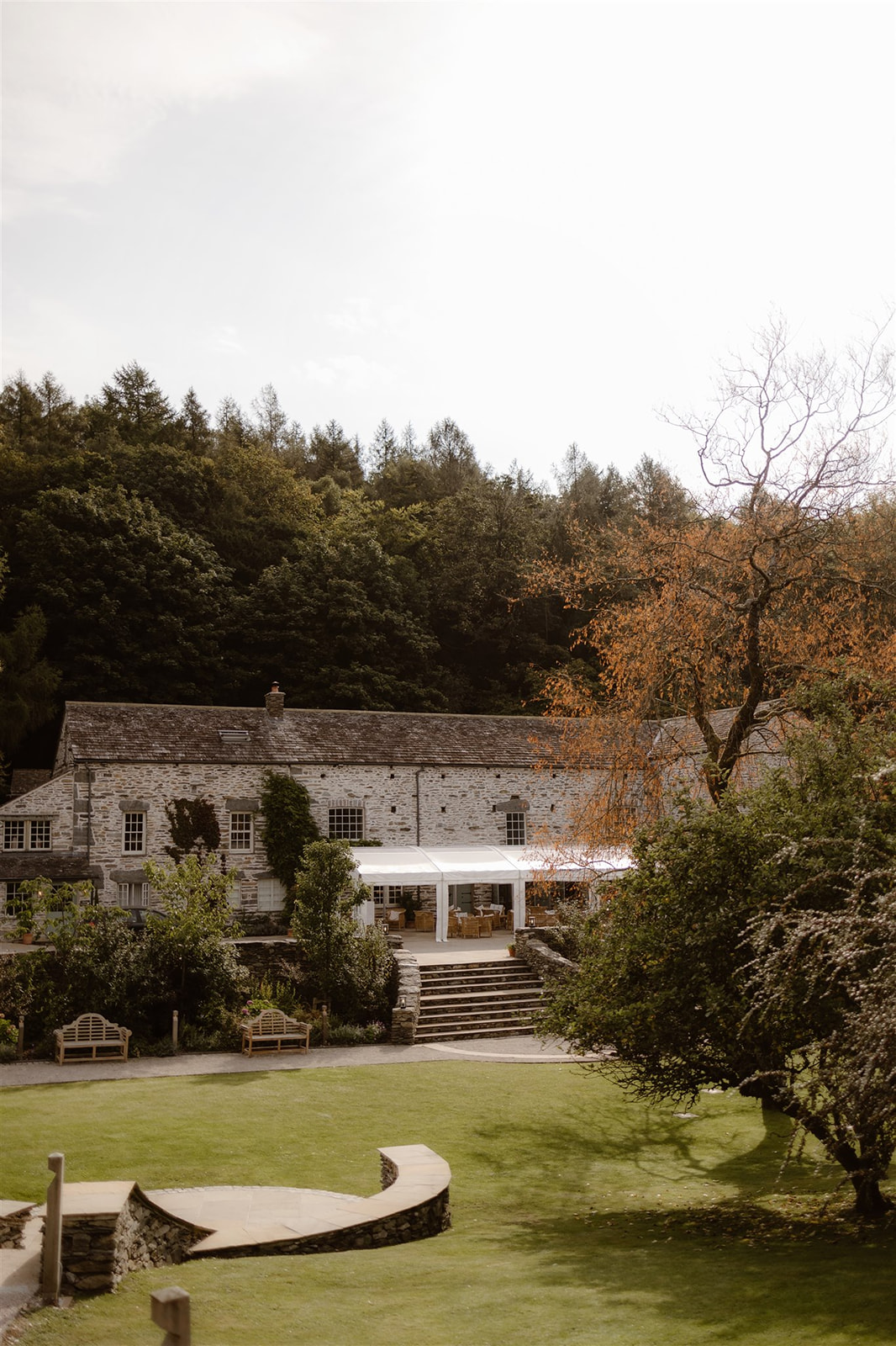 Mr & Mrs Priest - Jono Symonds Photography-7.jpg