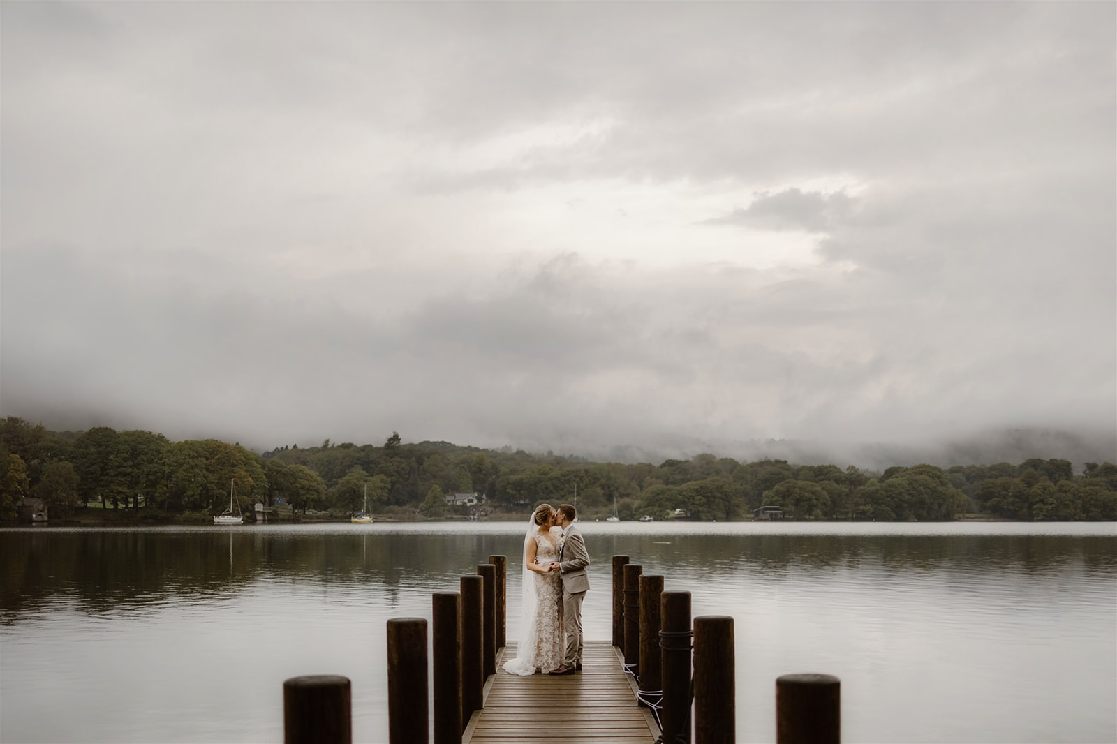 Mr & Mrs Priest - Jono Symonds Photography-721.jpg