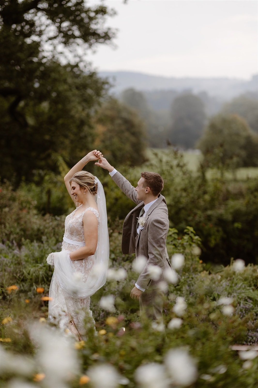 Mr & Mrs Priest - Jono Symonds Photography-796.jpg
