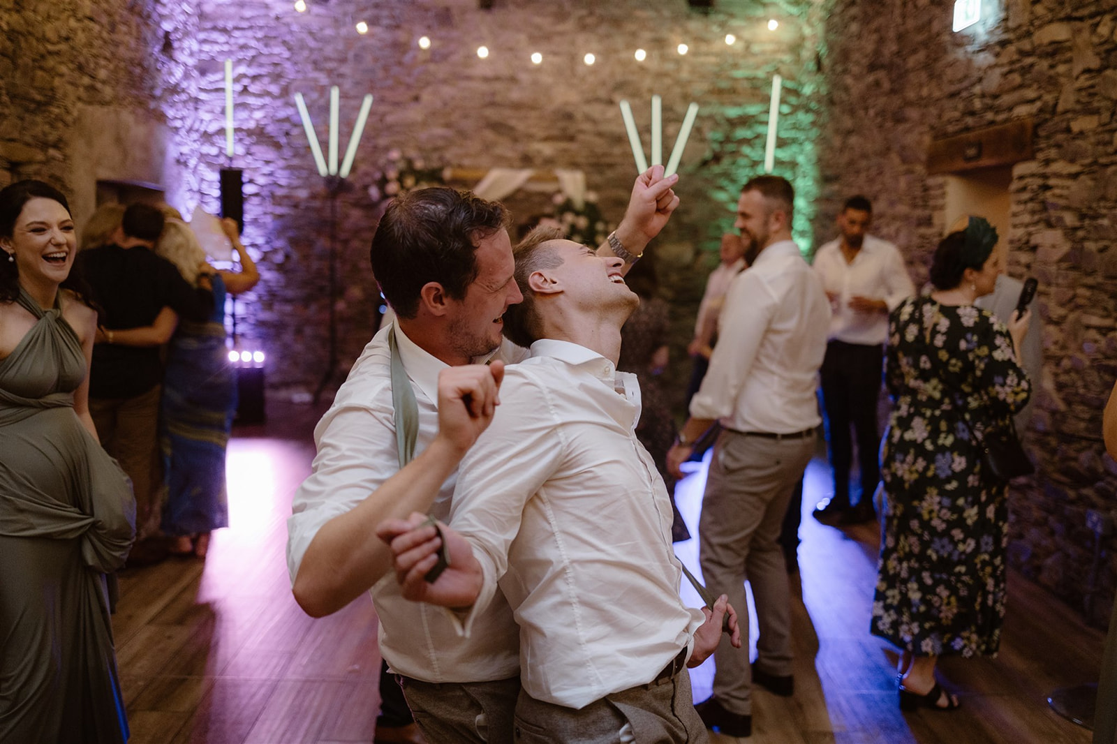 Mr & Mrs Priest - Jono Symonds Photography-1002.jpg