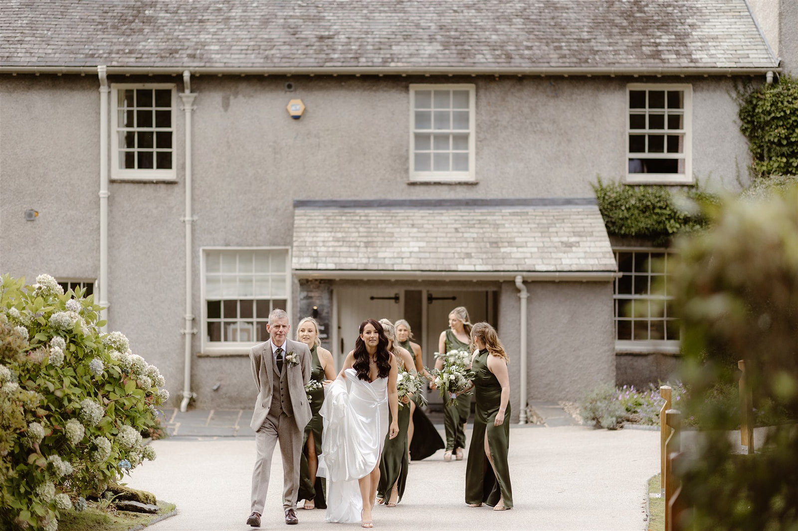 Mr & Mrs Hammett - Jono Symonds Photography-215.jpg