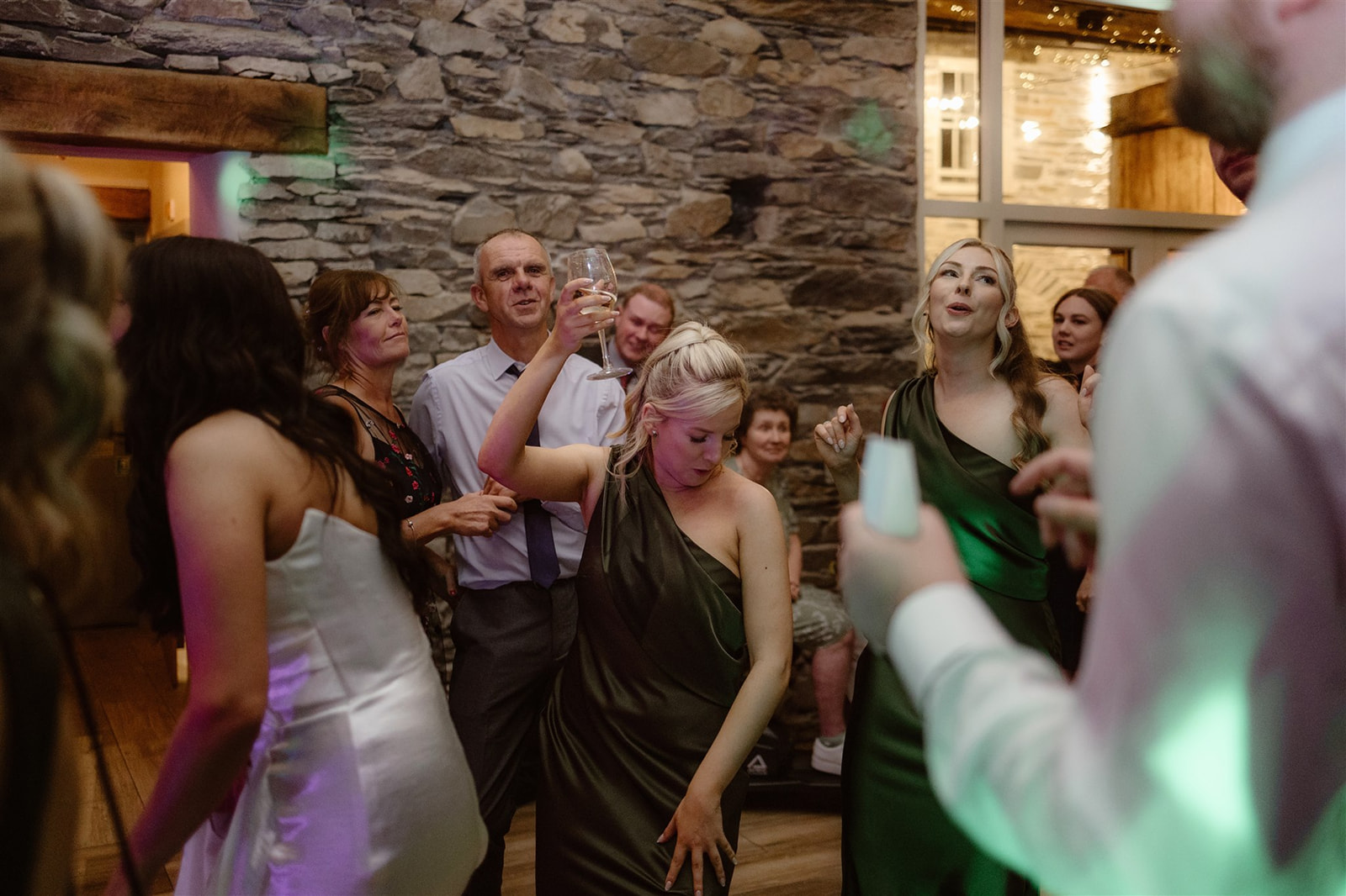 Mr & Mrs Hammett - Jono Symonds Photography-860.jpg