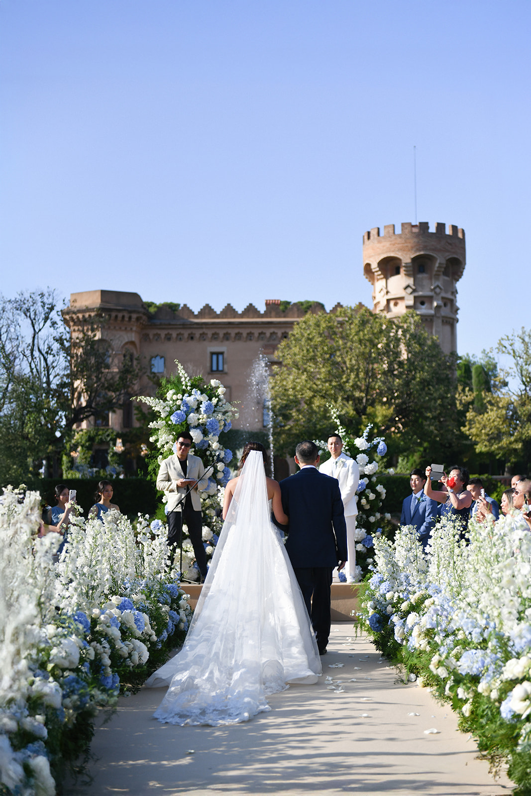 Wedding at Castell de Sant Marçal, near Barcelona