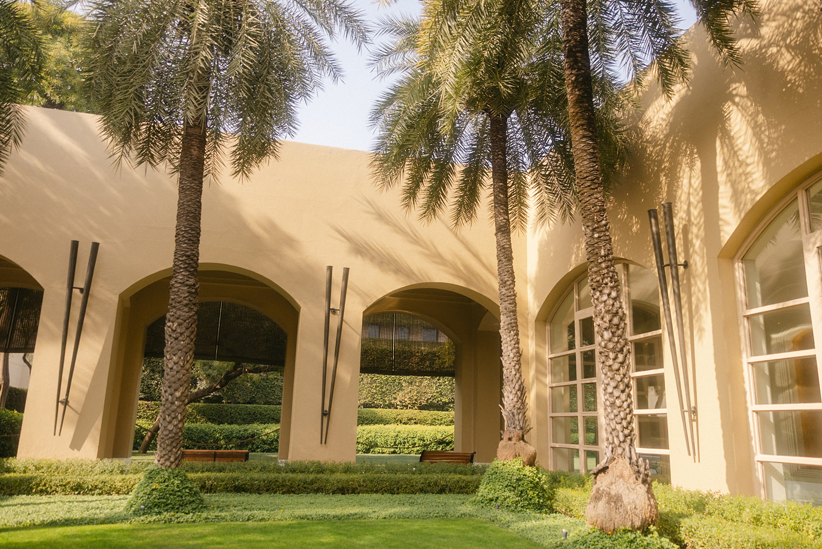 Delhi Vacation Rentals with a Fireplace - Delhi, India | Airbnb, image size:1600x1068