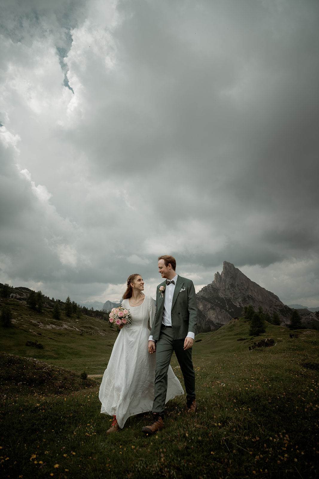 DSC_2568_ElenaBart_weddingphotographerdolomites.JPG