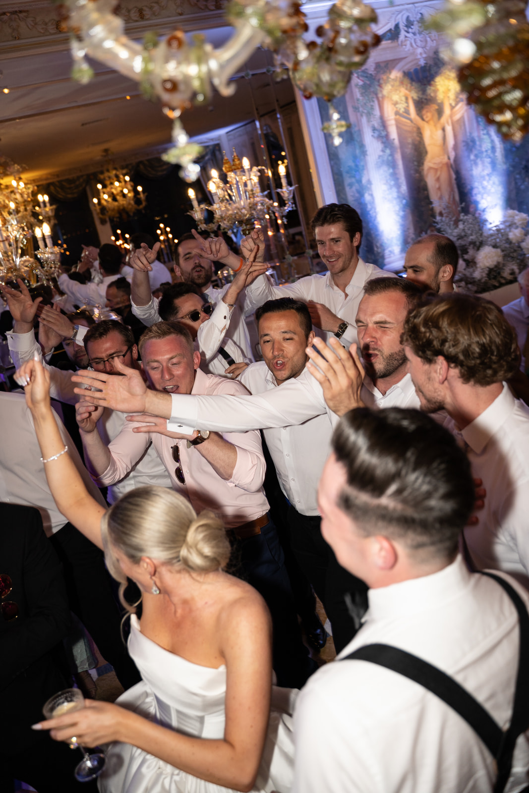 DINNER & PARTY-294.jpg