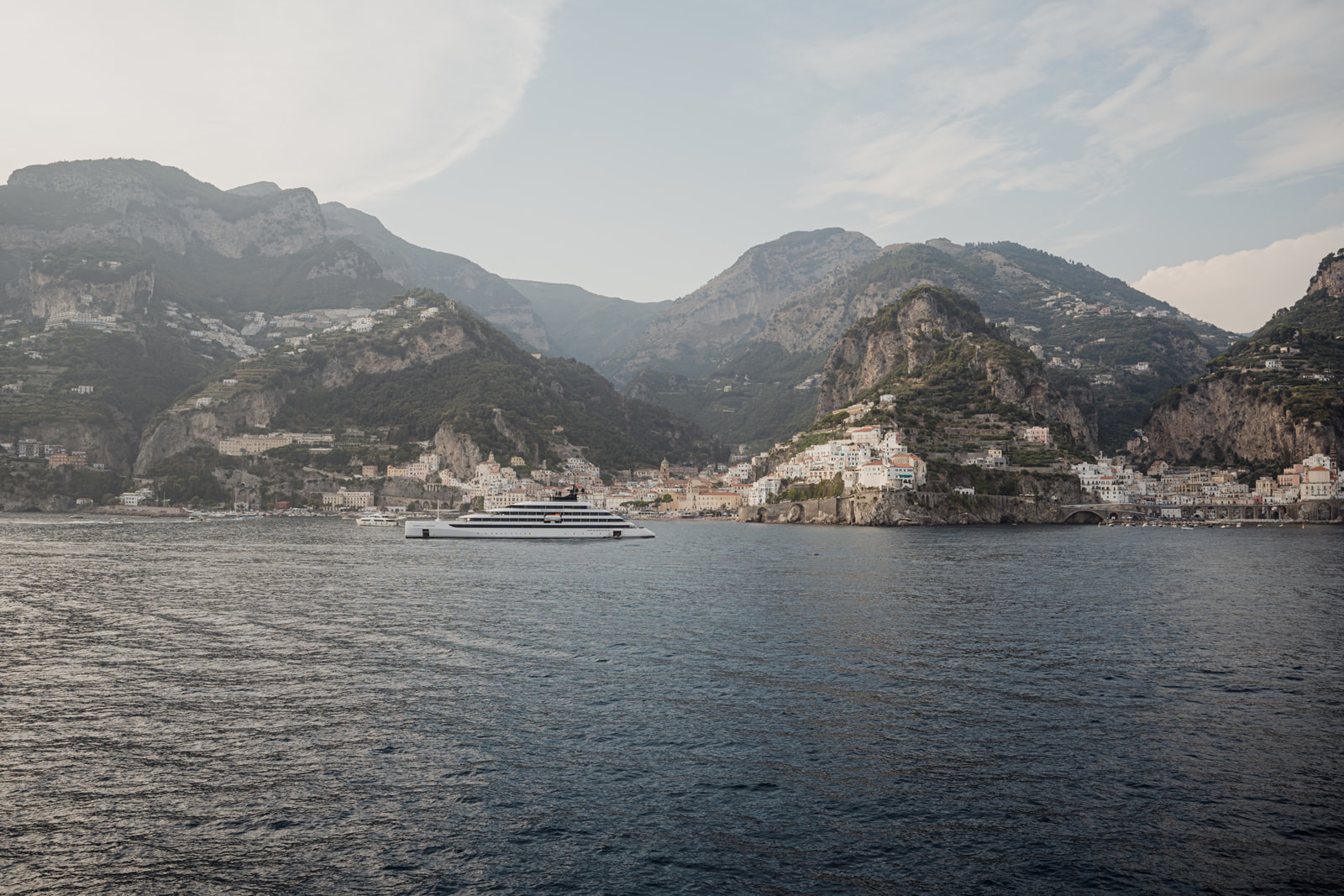 LEANNE & CRAIG SEPTEMBER 2ND WEDDING ONBOARD EVRIMA SNEEK PEEK-6.jpg